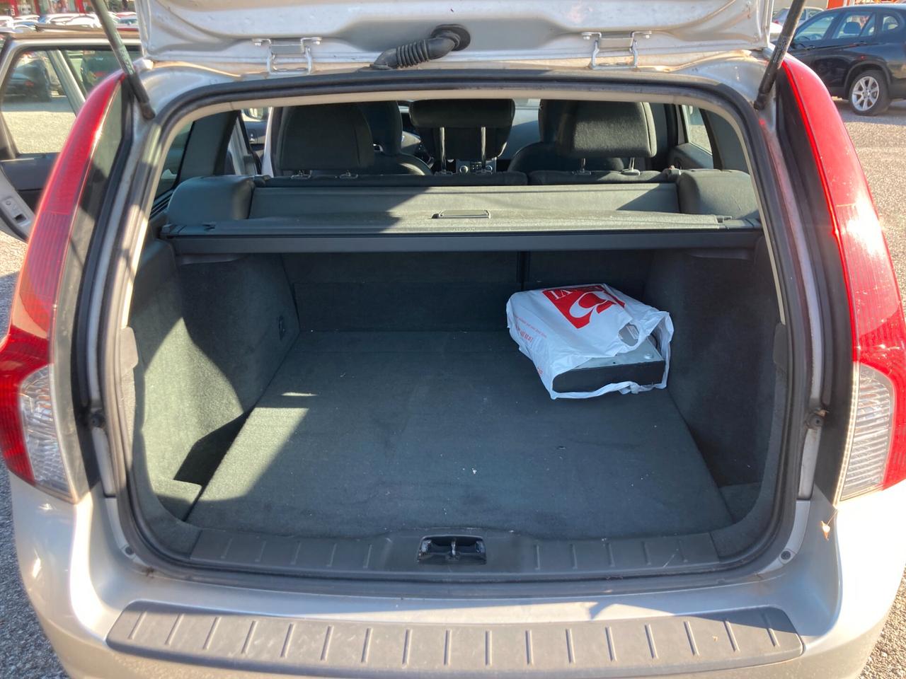 Volvo V50 1.6 D DRIVe cat POLAR