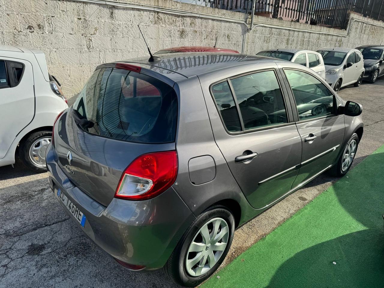 Renault Clio 1.2 16V 5 porte GPL Dynamique