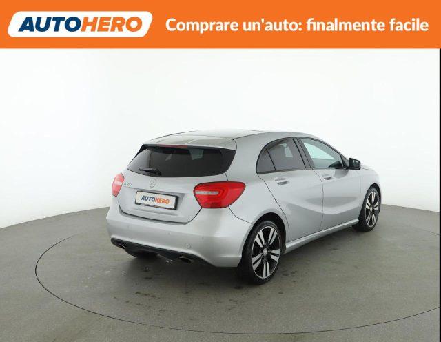 MERCEDES-BENZ A 180 Sport