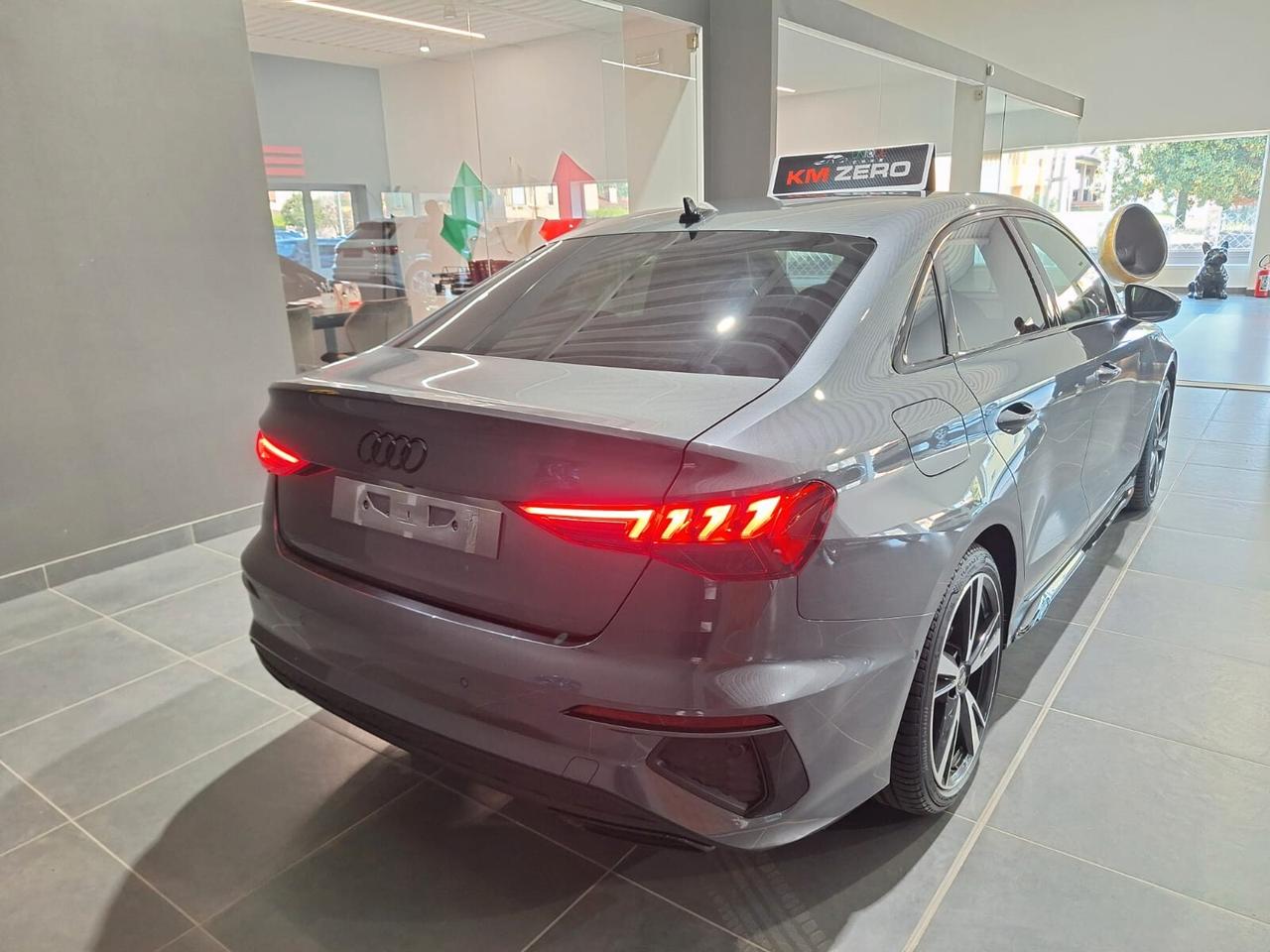 Audi A3 Sedan 35 TDI S tronic line edition