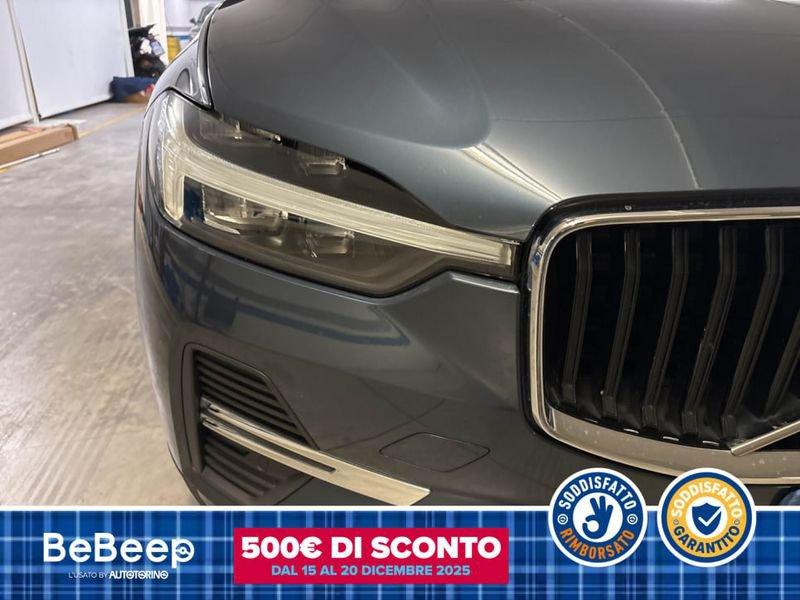 Volvo XC60 2.0 B4 MOMENTUM PRO AWD AUTO