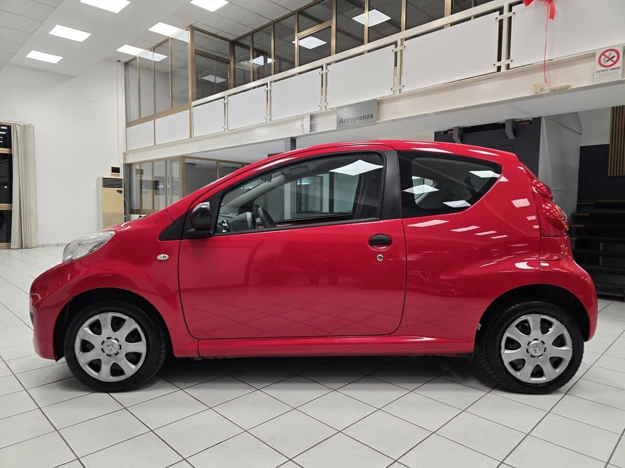 Peugeot 107 3 porte Desir 2010 OK NEOPATENTATI