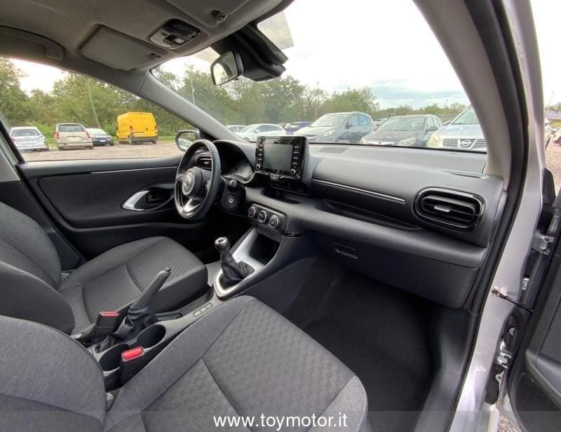 Toyota Yaris 4ª serie 1.0 5 porte Active