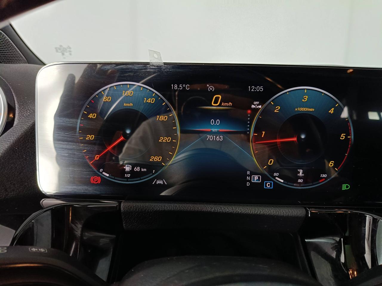 Mercedes-Benz GLA-H247 2020 - GLA-H247 2020 - GLA 180 d Premium auto