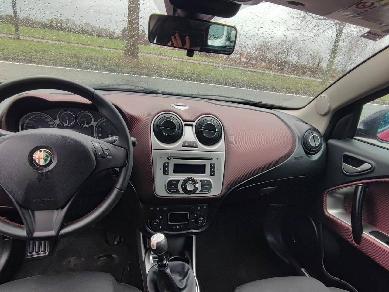 Alfa Romeo MiTo 1.4 T 120 CV GPL Distinctive Sport Pack