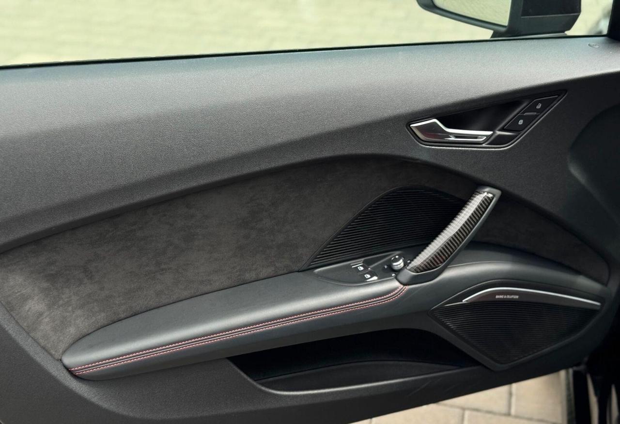 Audi TT RS Coupé 2.5 TFSI quattro S tronic