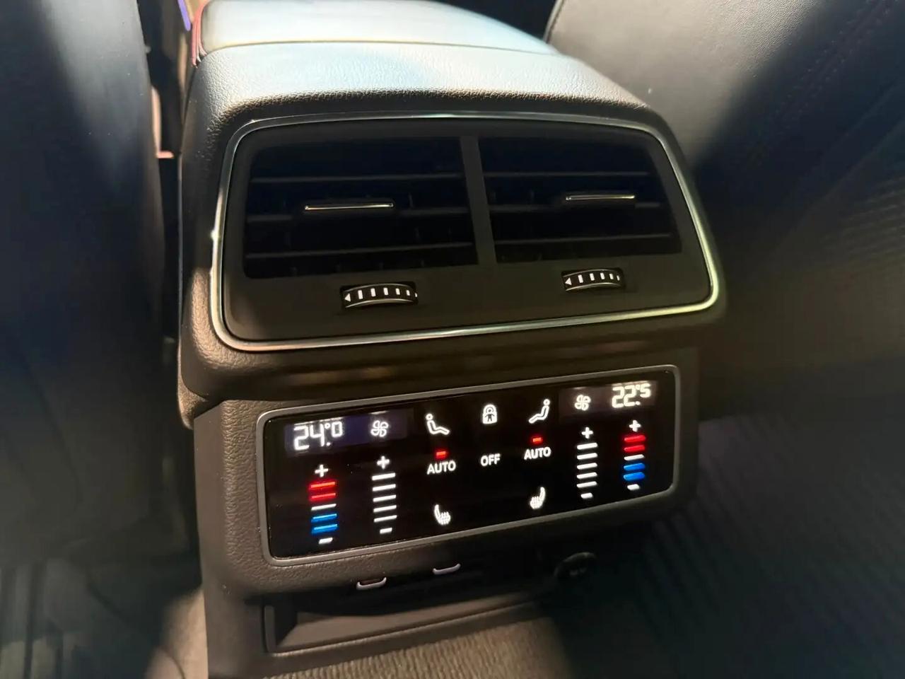 Audi RS6 RS 6 Avant 4.0 TFSI V8 quattro tiptronic