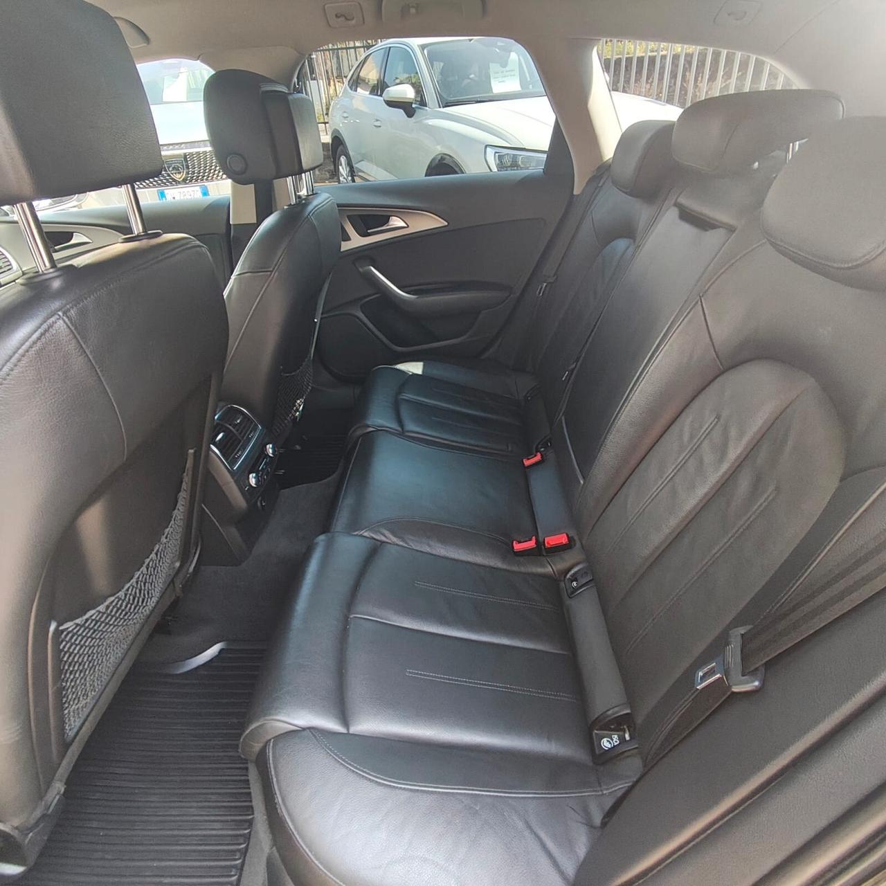 Audi A6 AVANT 2.0 TDI 177 CV S - LINE