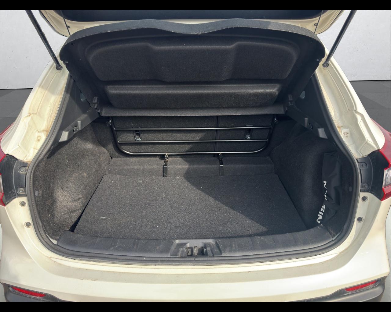 NISSAN Qashqai 1.5 dCi 115 CV Business AUTOCARRO