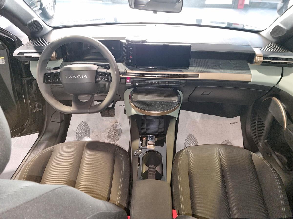 Lancia Ypsilon 1.2 Hybrid AUTOMATICA AZIENDALE