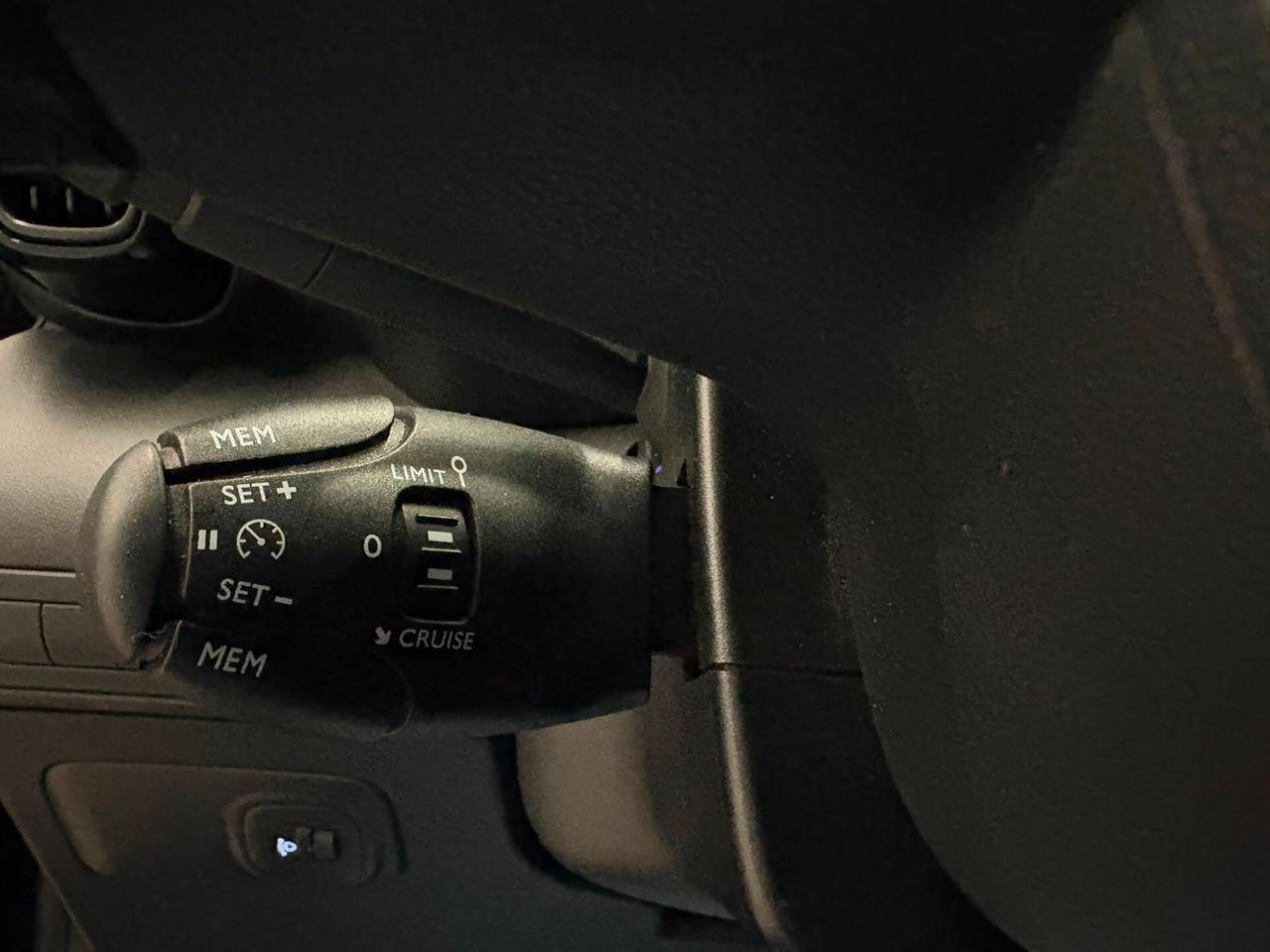 Citroen C3 Aircross 1500cc BlueHDi 102cv S&S Shine
