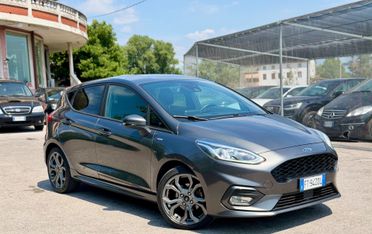 Ford Fiesta 2018 1.5 TDCi 5 porte ST-Line km40,000 ok neopatentati ! ! !
