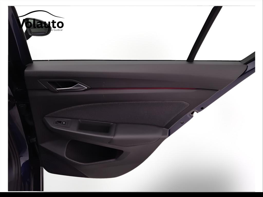 VOLKSWAGEN Golf VIII 2020 - Golf 1.0 etsi evo Life 110cv dsg