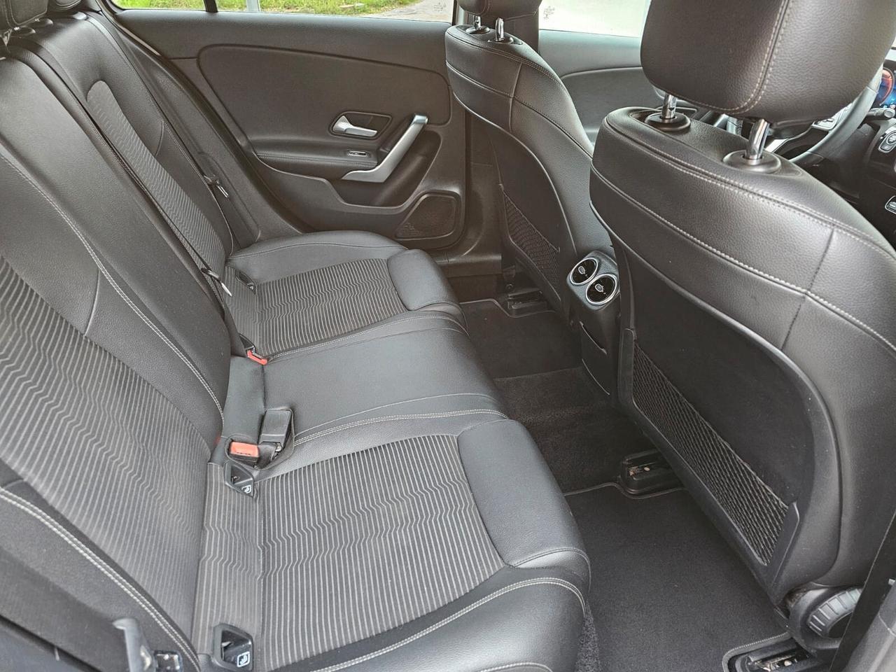 Mercedes-benz A 180d 115cv Sport*Aut*Pelle*Navi*Bi-Xeno*18*Euro6