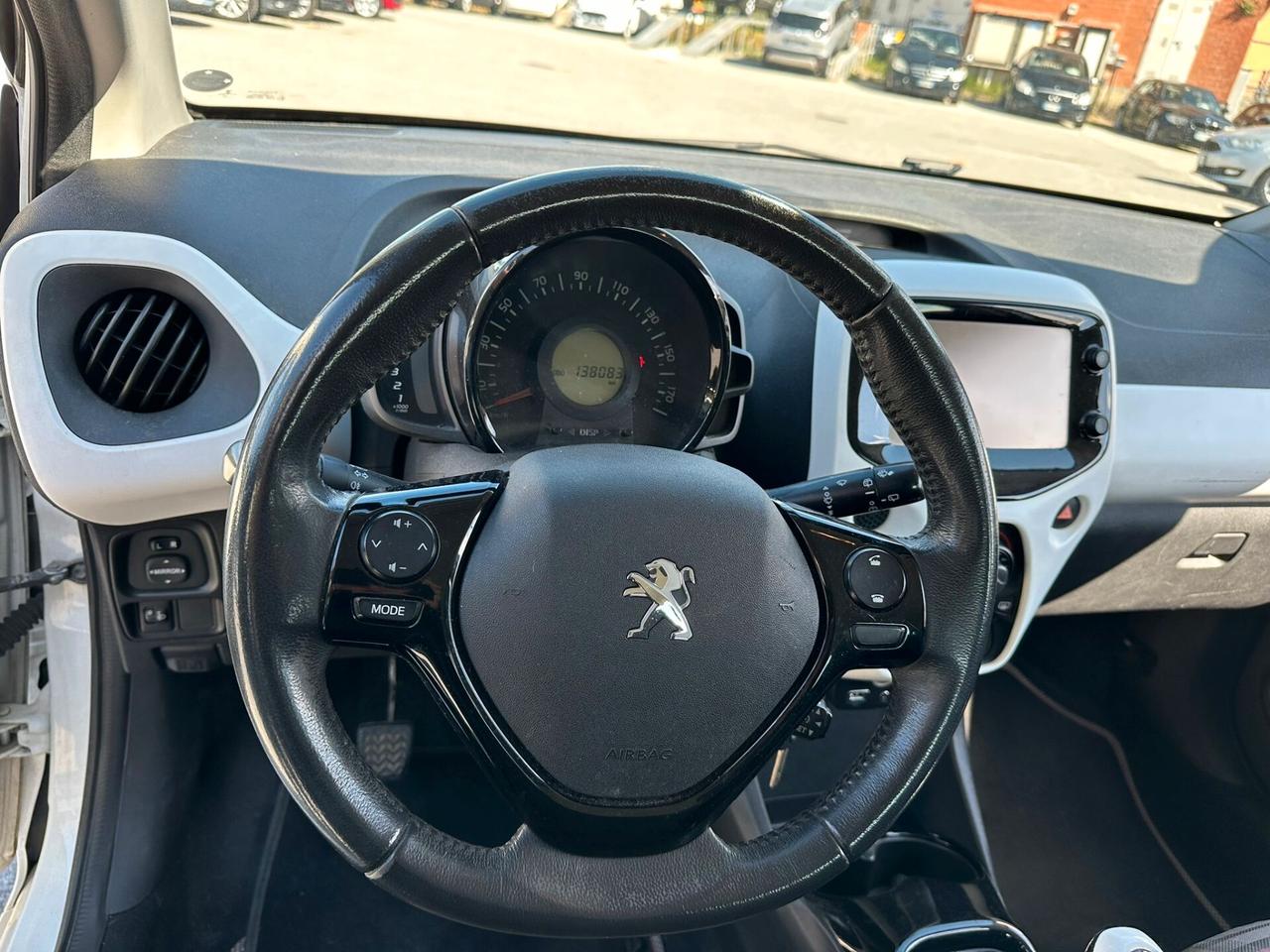Peugeot 108 VTi 68 5 porte Allure TOP!