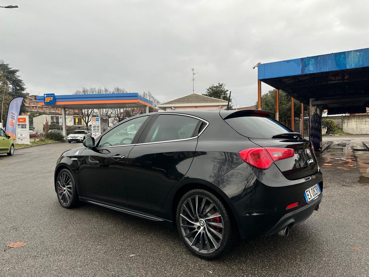 Alfa Romeo Giulietta 1750 Turbo TCT Quadrifoglio Verde