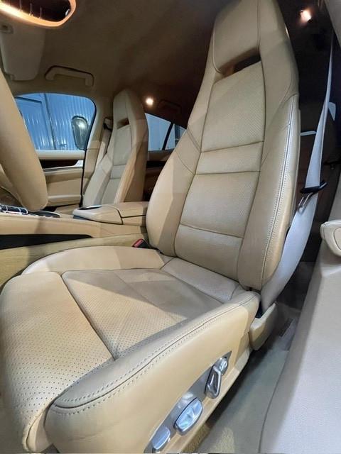 Porsche Panamera 4.8 Turbo