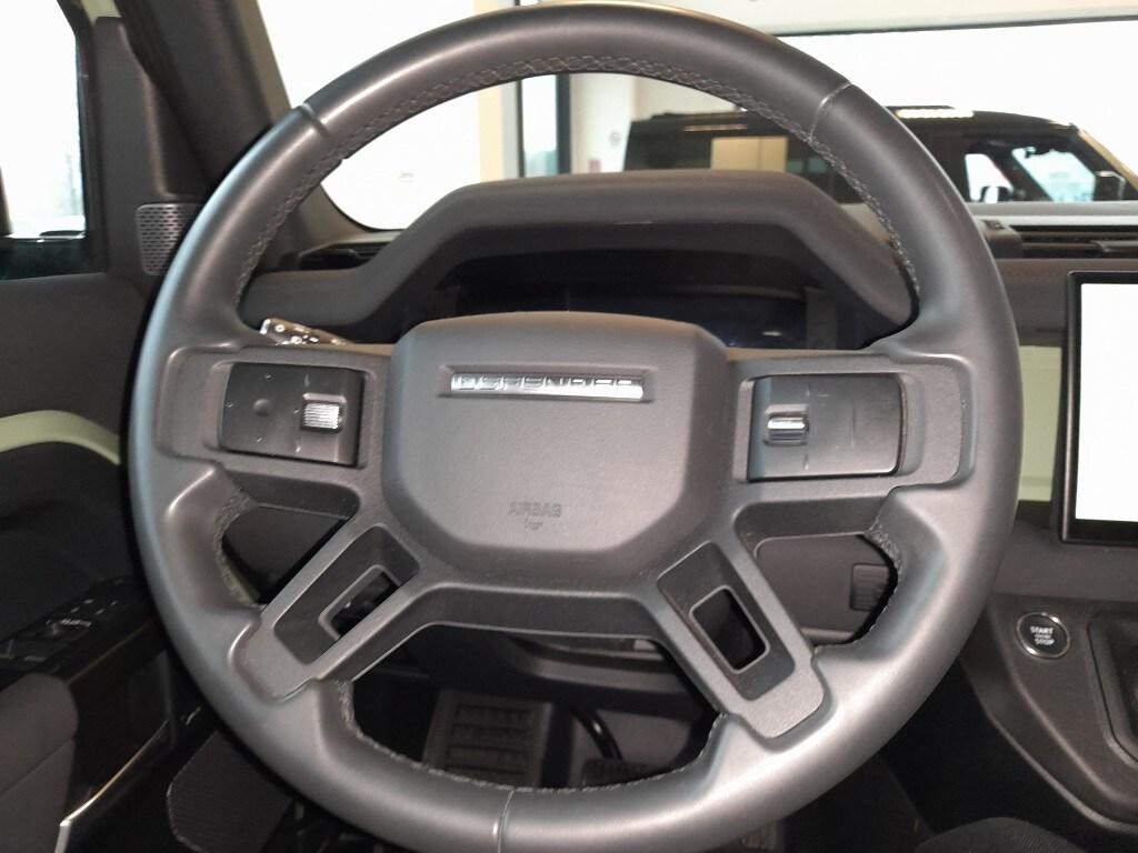 LAND ROVER Defender (2019) Defender 90 3.0D I6 ...