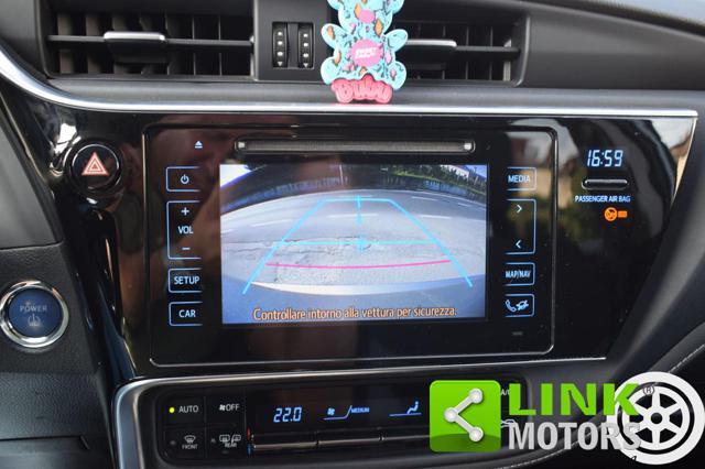 TOYOTA Auris 1.8 Hybrid Lounge