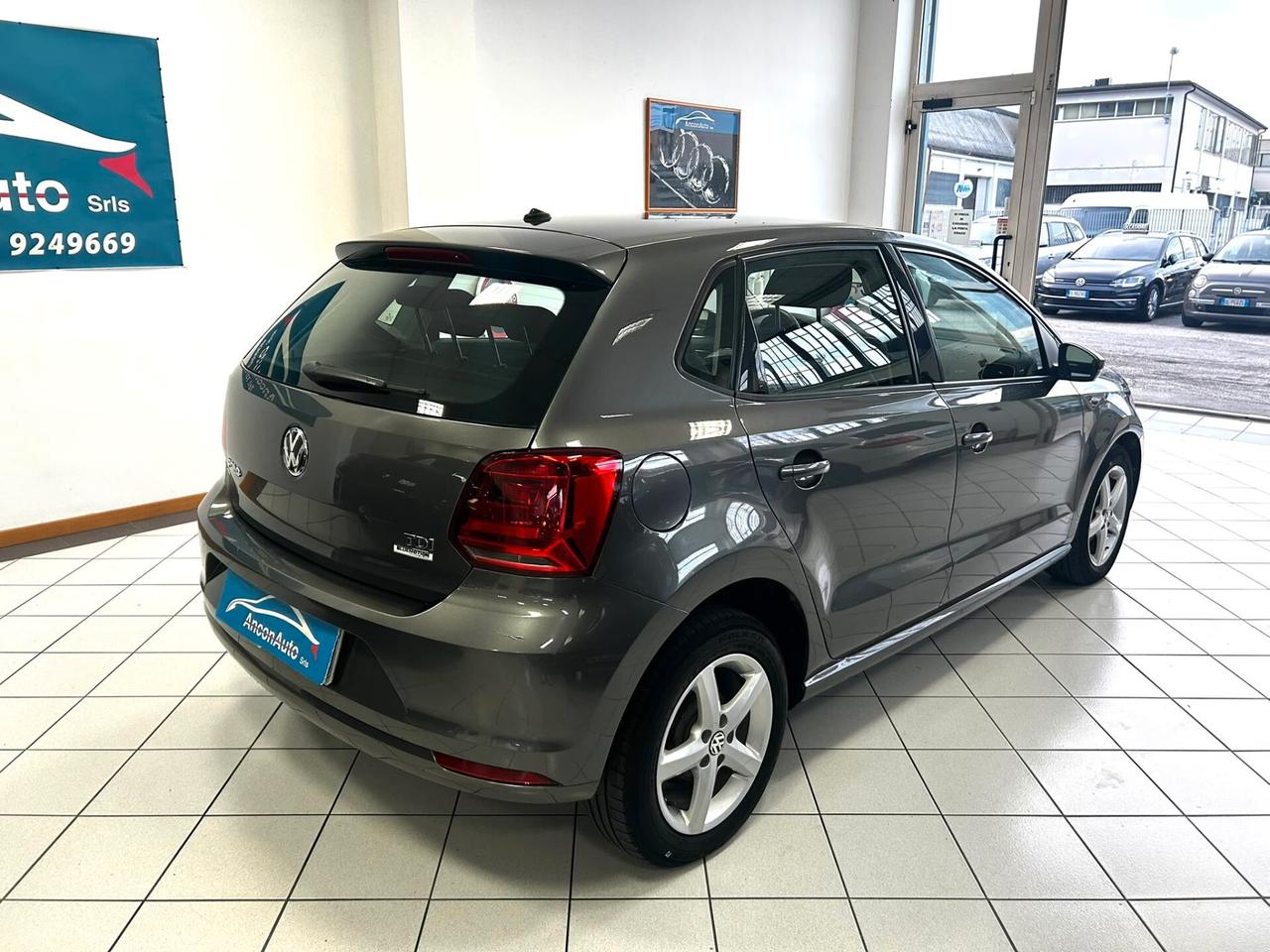 VW Polo 1.4 TDI X NEOPATENTATI 2015