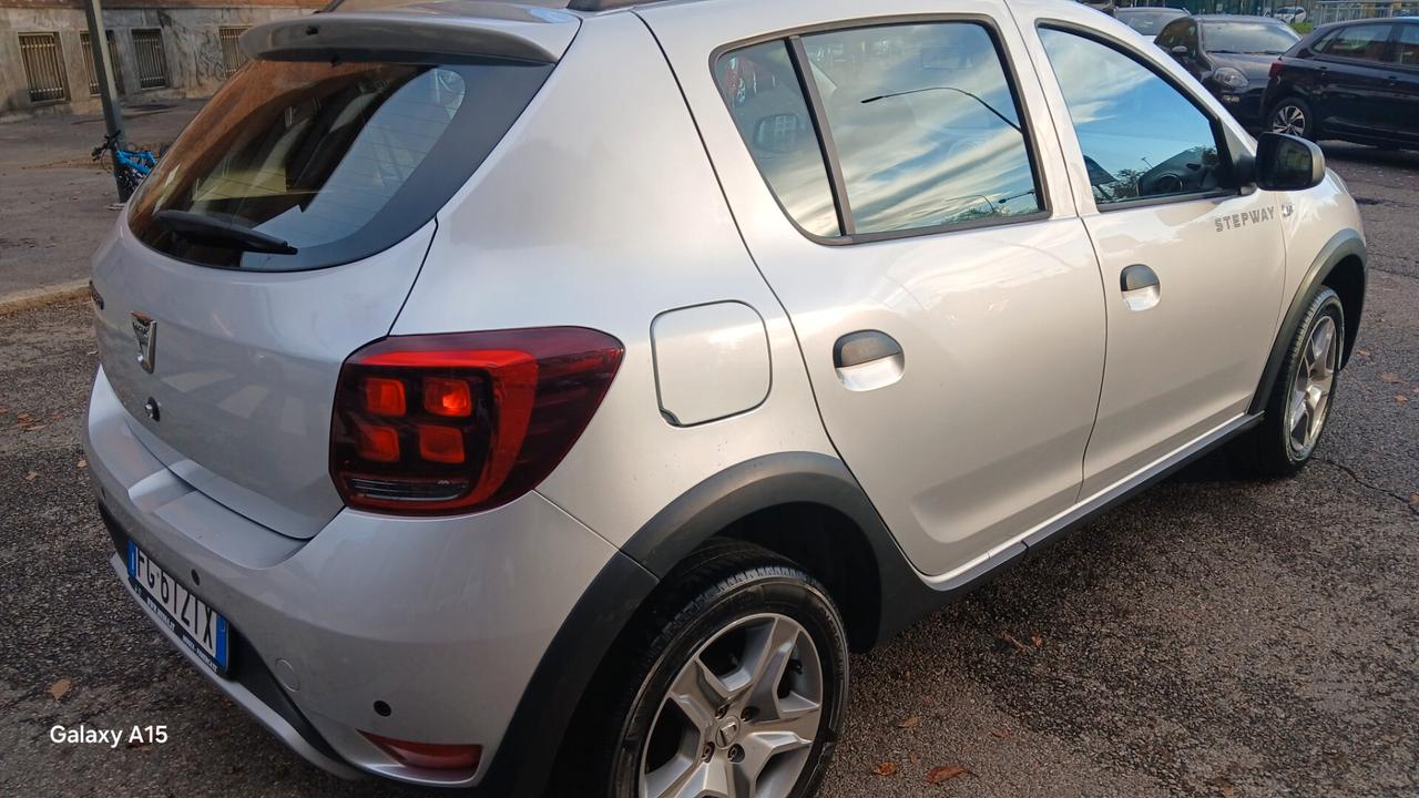 Dacia Sandero 0.9 TCe 12V TurboGPL 90CV Start&Stop Lauréate