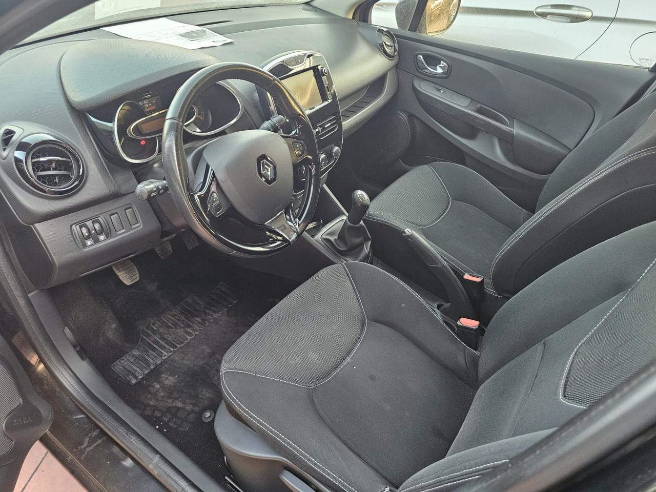 Renault Clio 1.5 dCi 8V 75CV 5 porte Costume National