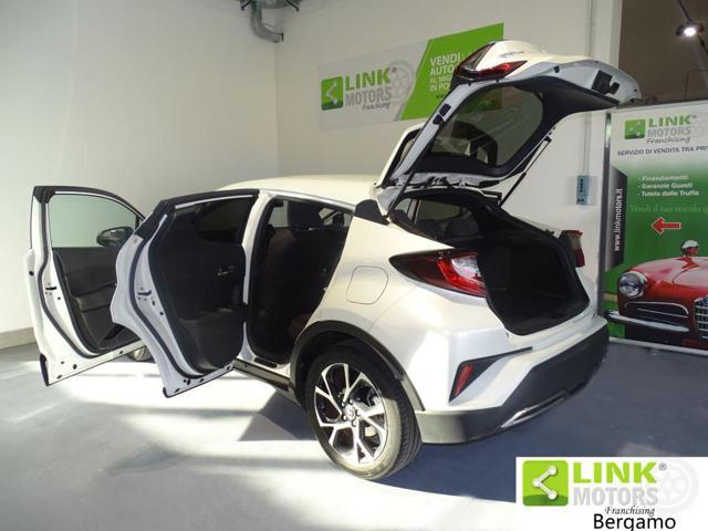 TOYOTA C-HR 2.0 Hybrid E-CVT Comfort