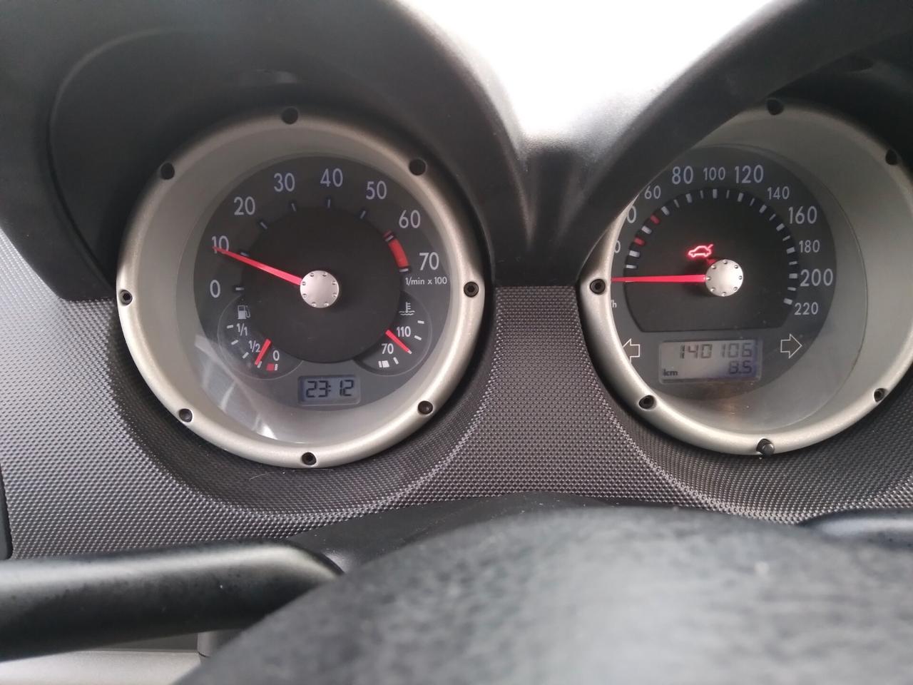 Volkswagen Lupo 1.4 75cv cambio automatico x neopatentati