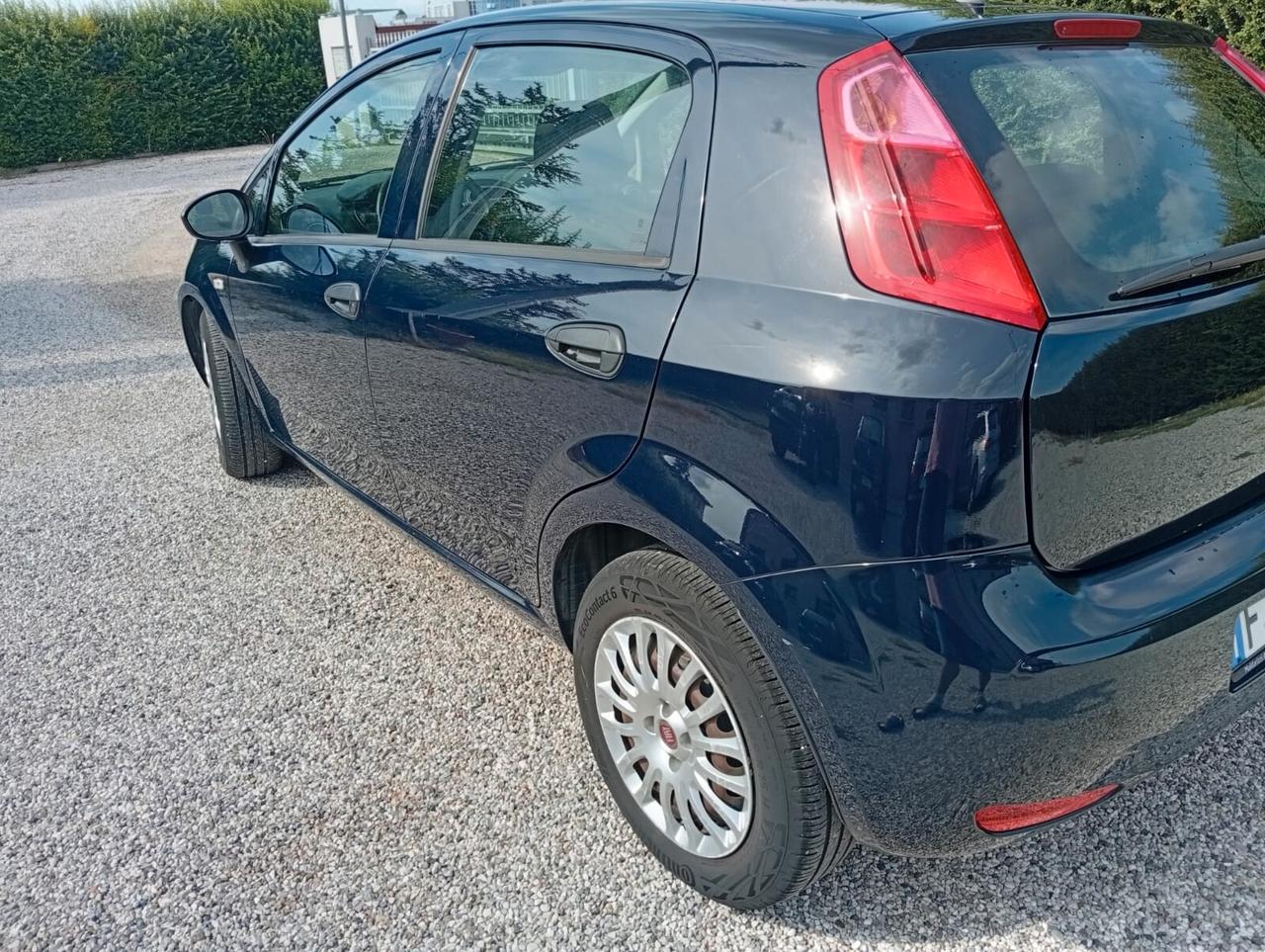 Fiat Punto 1.3 MJT II S&S 95 CV 5 porte Street