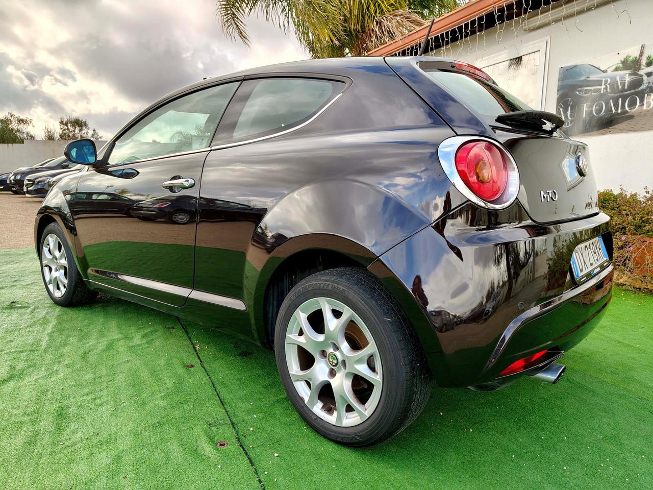 Alfa Romeo MiTo 1.6 JTDm 16V Distinctive Sport Pack - 2009