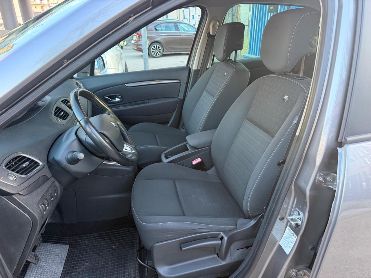 Renault Scenic XMod 1.5 dCi 110 CV 2016