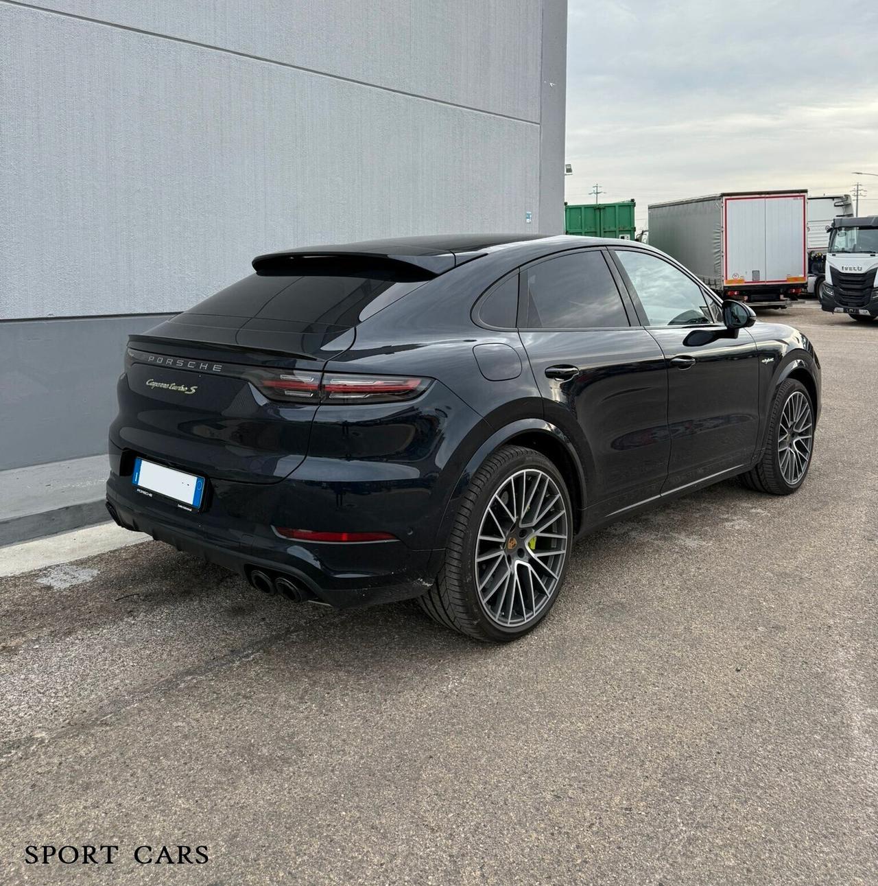 Porsche Cayenne Coupé 4.0 V8 Turbo S E-Hybrid 680 cv,