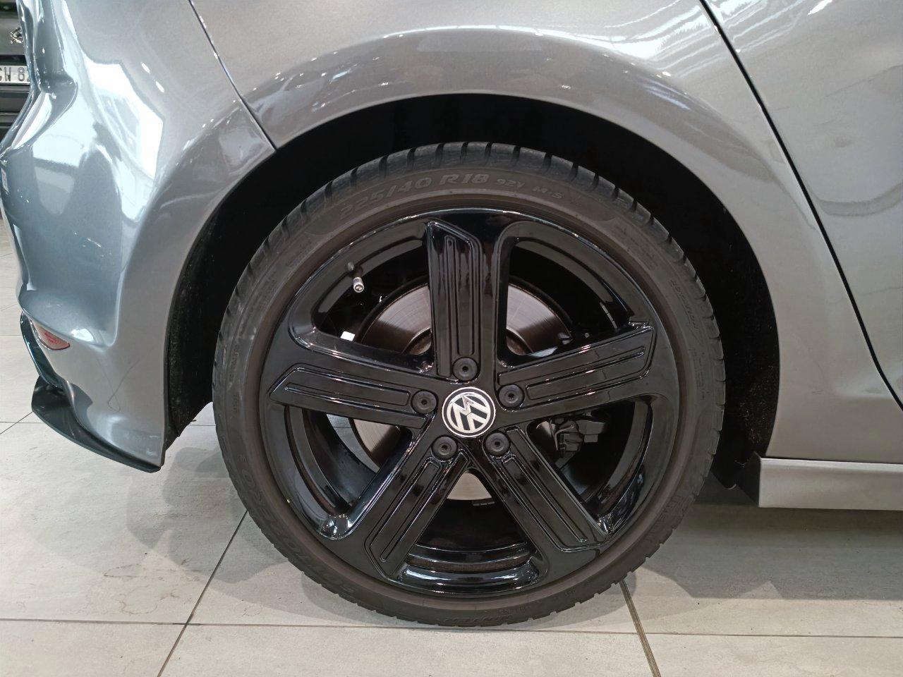 Volkswagen Golf 5 Porte 2.0 tsi R 4motion dsg INTROVABILE tutta tagliandata