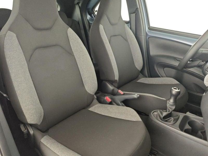 Toyota Aygo X 1.0 VVT-i 72 CV 5 porte Active