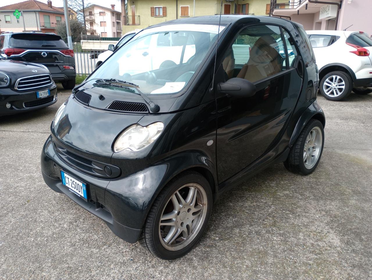 Smart ForTwo 700 coupé Brabus (55 kW)