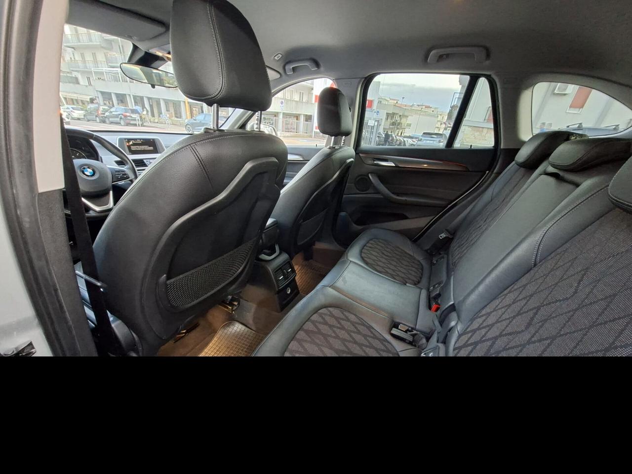 Bmw X1 sDrive 18d xLine * Pelle * Navi * Garantita 12 Mesi