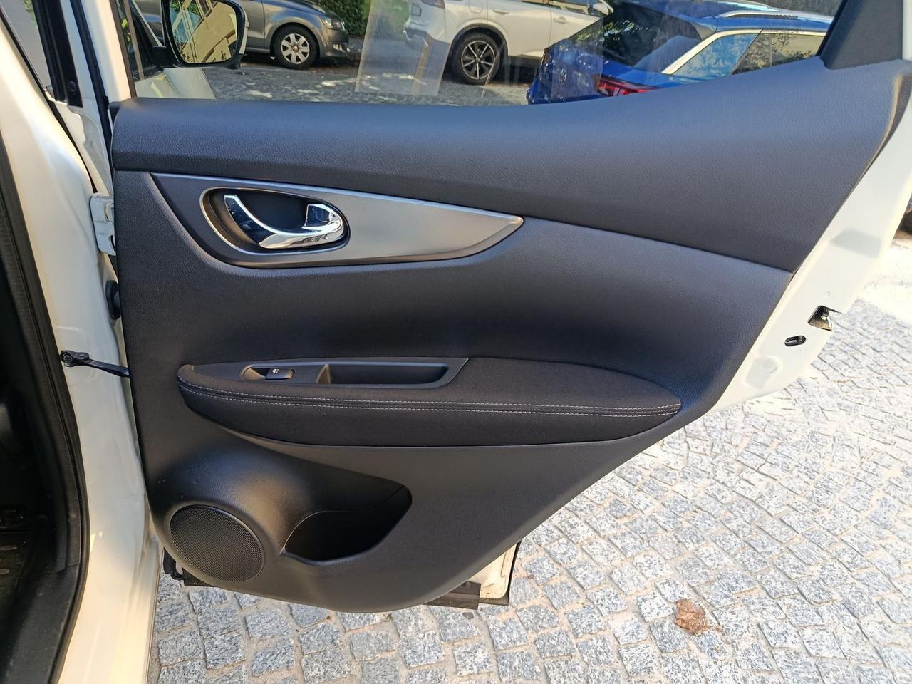Nissan Qashqai 1.2 DIG-T Business #6661