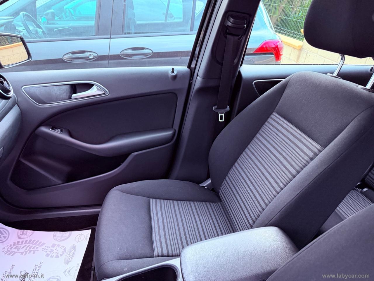 MERCEDES-BENZ B 180 CDI Executive