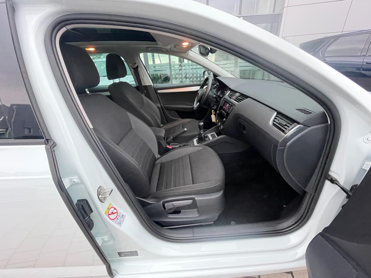Skoda Octavia 1.4 TSI DSG Wagon Ambition G-Tec