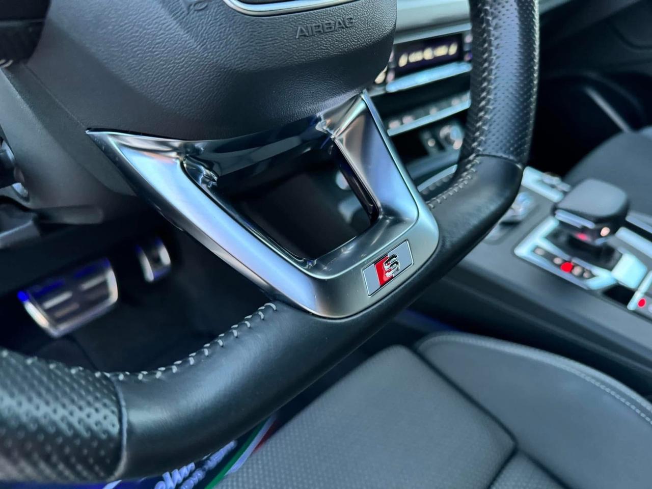 AUDI Q5 2.0 Quattro S-LINE-Virtual Luci Ambient 19