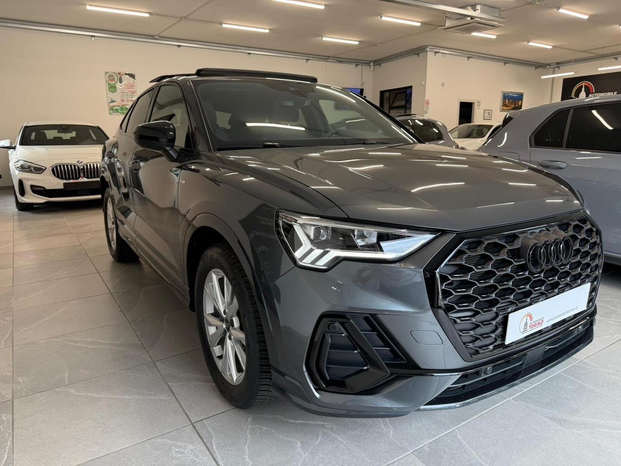 Audi Q3 35 TFSI S tronic S line edition TETTO