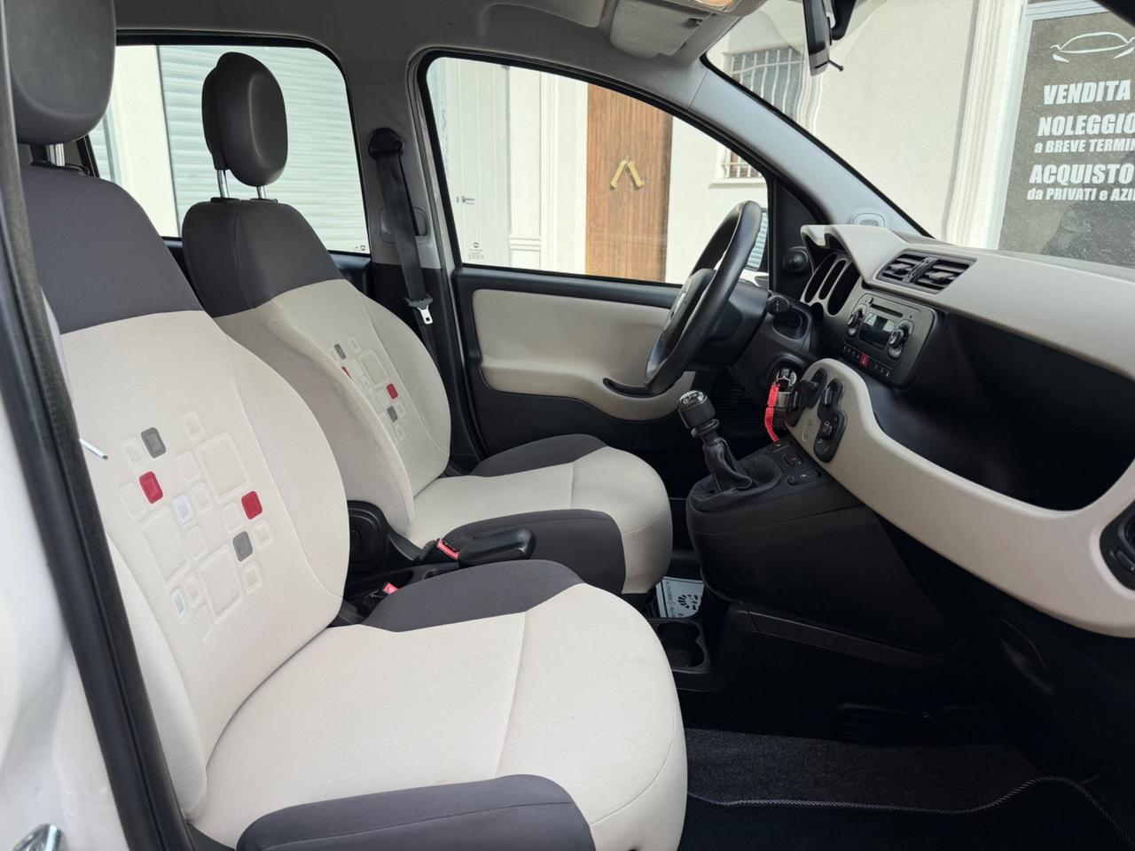 Fiat Panda 0.9 TwinAir Turbo Natural Power Lounge