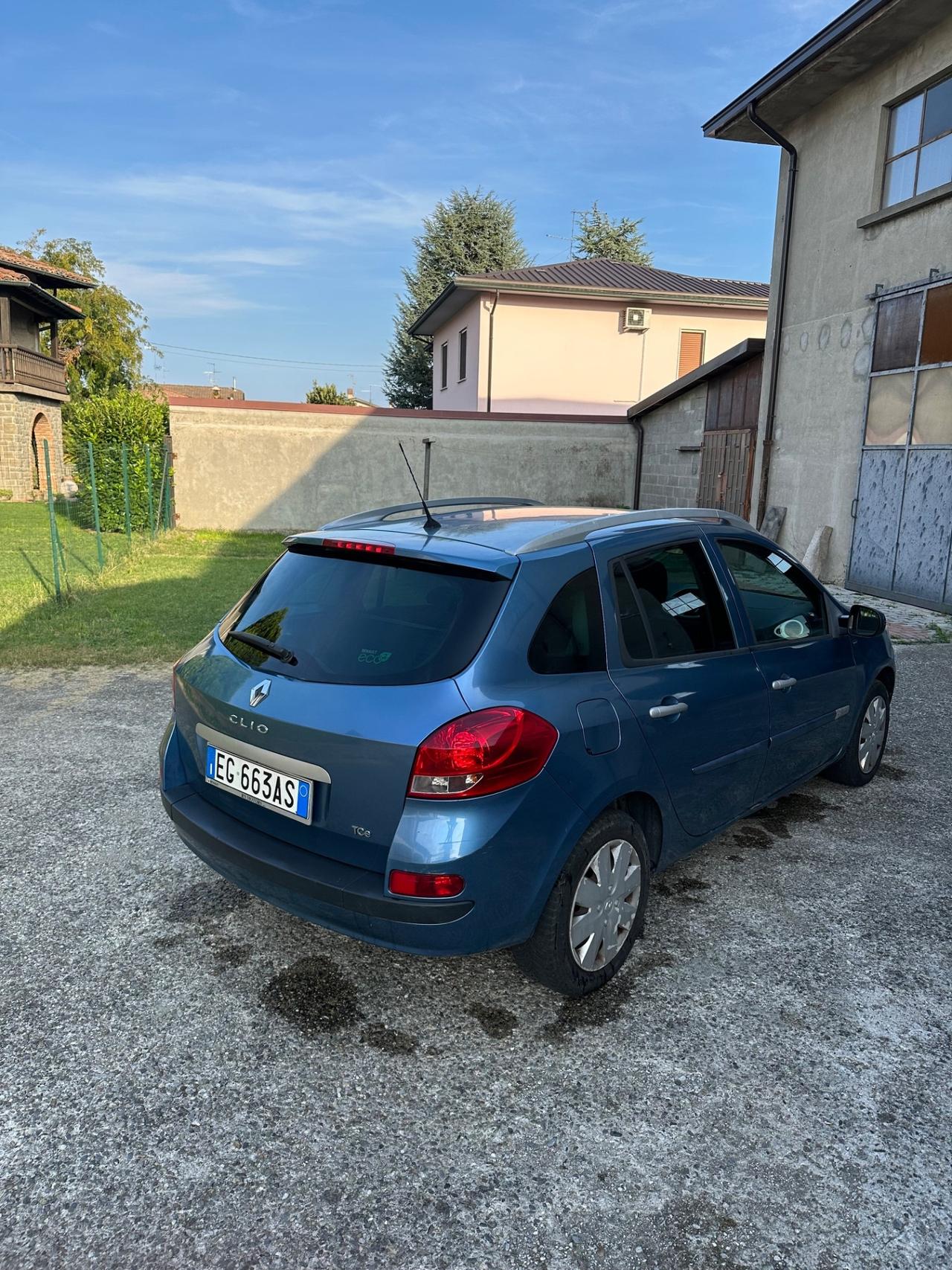 Renault Clio 1.2 16V TCE 105CV SporTour Dynamique