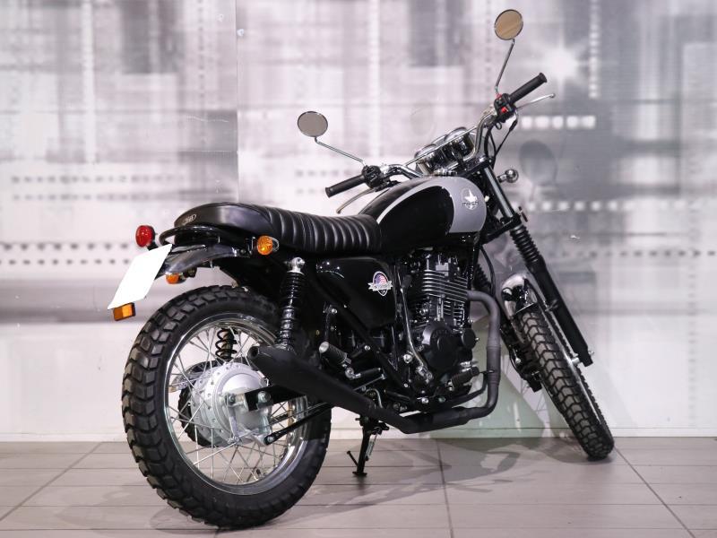 Mash Scrambler 400