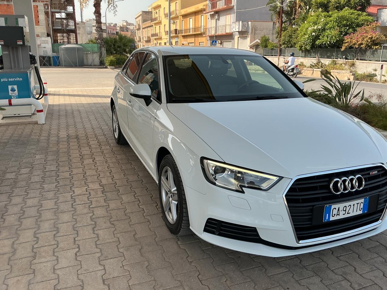 Audi A3 SPB 35 TDI S tronic Design