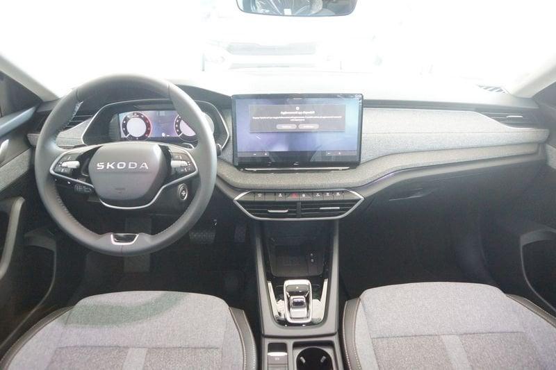 Skoda Octavia Octavia 2.0 TDI 150 CV DSG Wagon Style NUOVA IN PRONTA CONSEGNA