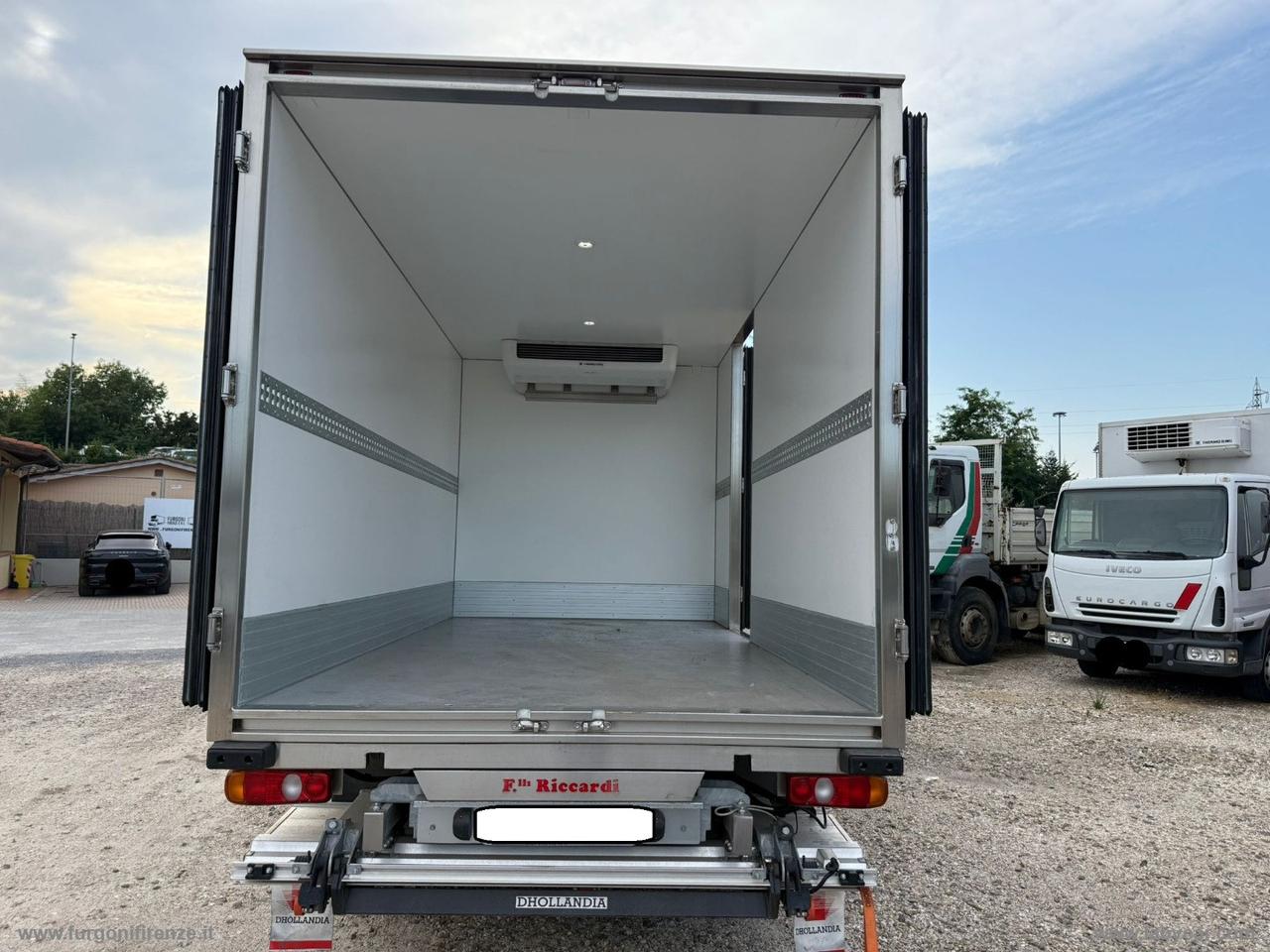 CANTER FUSO
