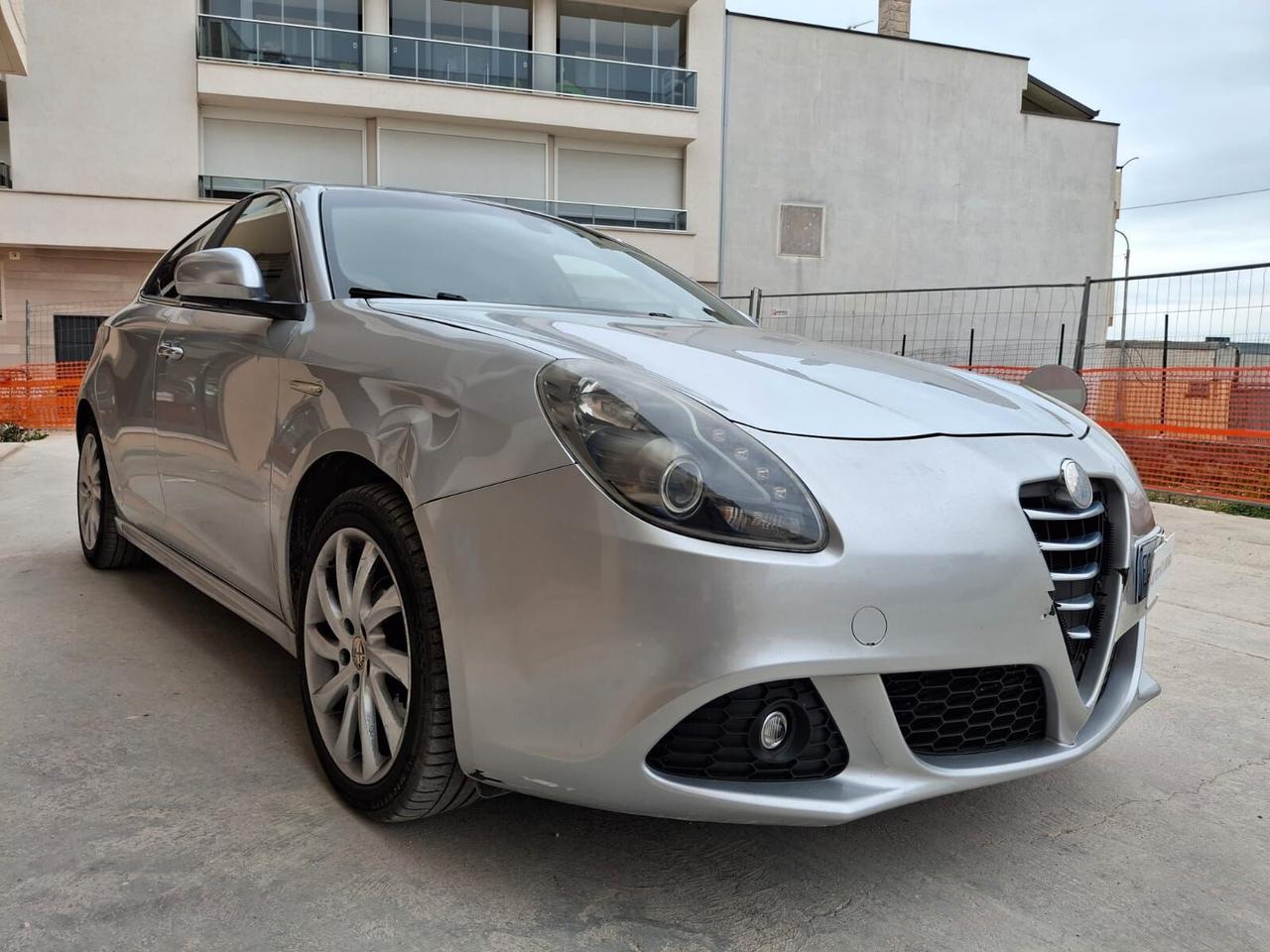 Alfa Romeo Giulietta 1.6 JTDm-2 105 CV Distinctive