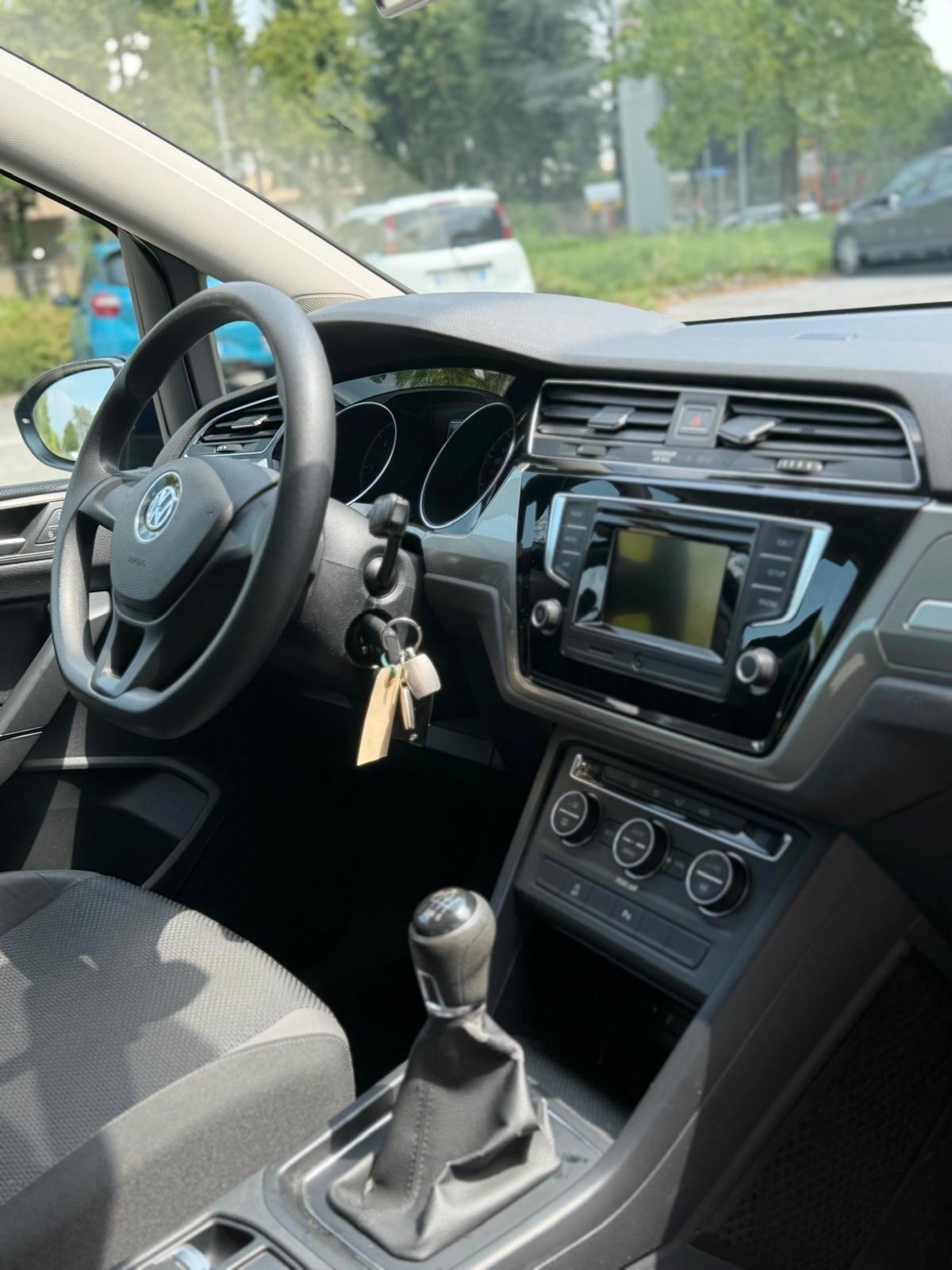 Volkswagen Touran 1.6 TDI Trendline BlueMotion Technology