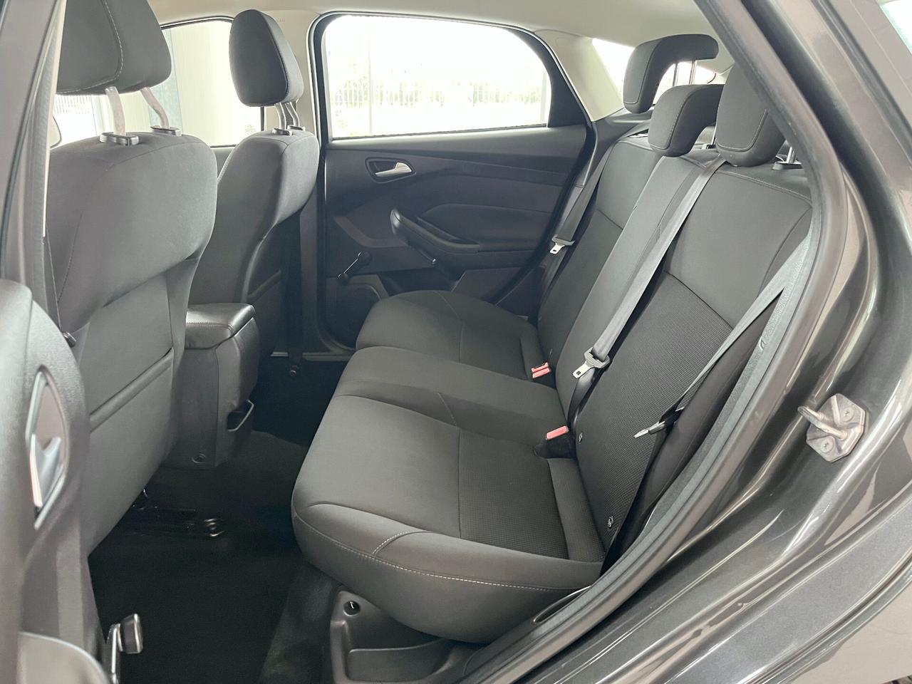 Ford Focus 1.5 TDCi 120 CV BERLINA